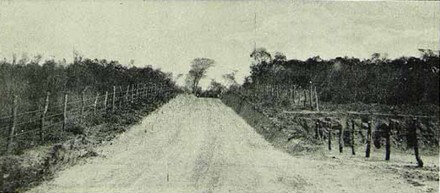 Outro trecho da estrada d rodagem, inaugurada no ano de 1923