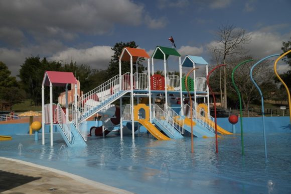 Ararita Hotel Fazenda - Parque Aquatico (1)