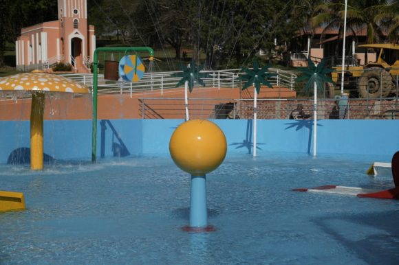 Ararita Hotel Fazenda - Parque Aquatico (13)