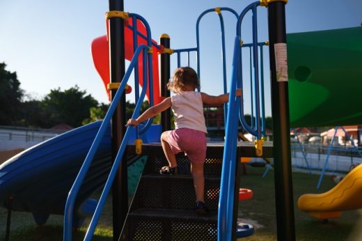 Ararita Hotel Fazenda - Playground (4) (Médio)